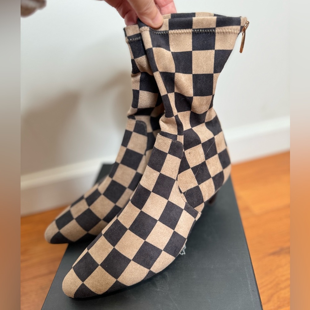 Anthropologie Silent D Tintel Heeled Ankle Boot size 38